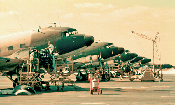 EC-47  flight line maintenence  Det 1 360 TEWS Nakhon Phanom  1970